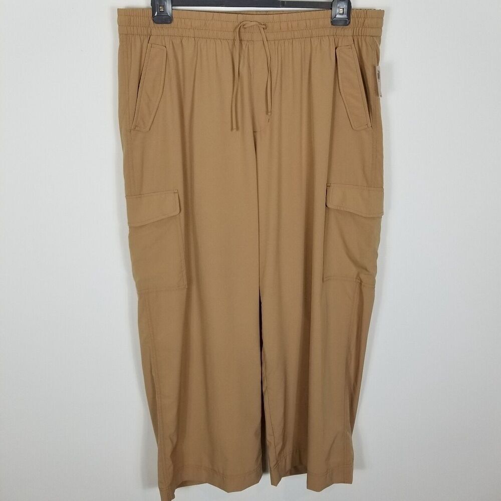 Old Navy Women Pull on Cargo Pants Size 2XLโ Beige Wide Lightweight Casual City